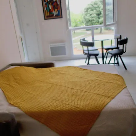 Studio Spacieux Dans Parc Arbore * La Rochelle (Charente-Maritime)