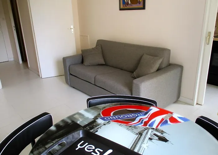 Spacieux Dans Parc Arbore Apartment La Rochelle (Charente-Maritime)